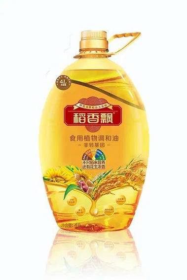 在品質(zhì)方面,現(xiàn)代化米業(yè)工廠(chǎng)嚴(yán)格控制生產(chǎn)過(guò)程,確